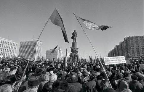 俄罗斯人诉说苏联解体亡党亡国四种缘由